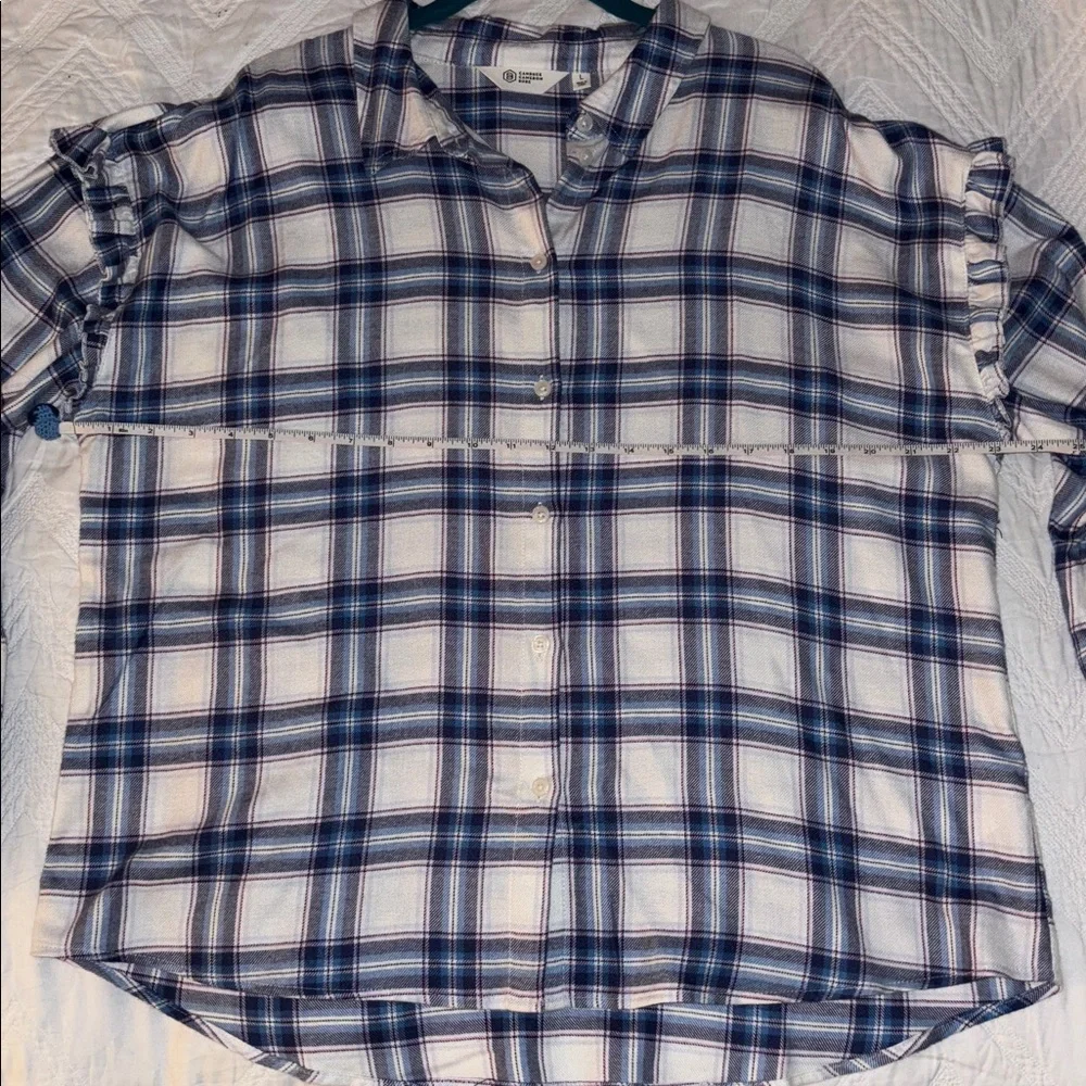 Feminine Flannel top - Picture 7 of 8